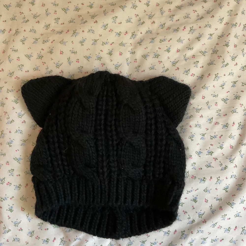 Women's Black Hat